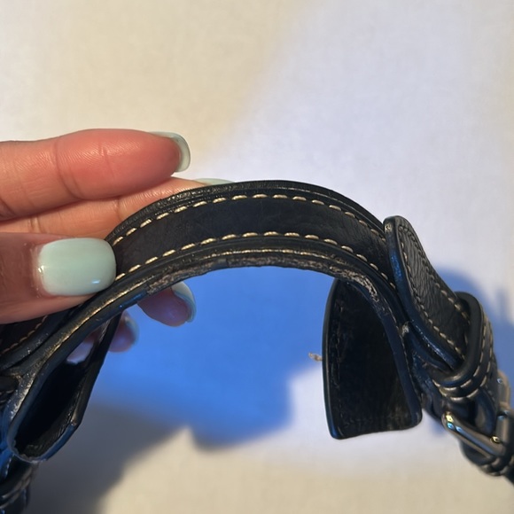 Dooney & Bourke Black Shoulder Bag - Picture 9 of 14